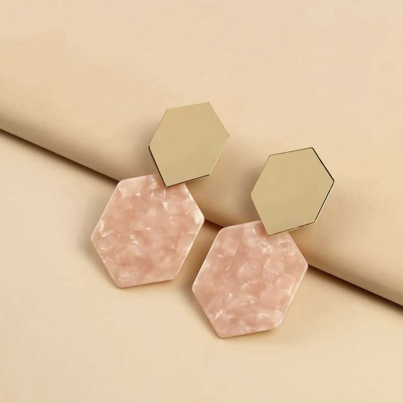 

Geometric Design Earrings, Pink