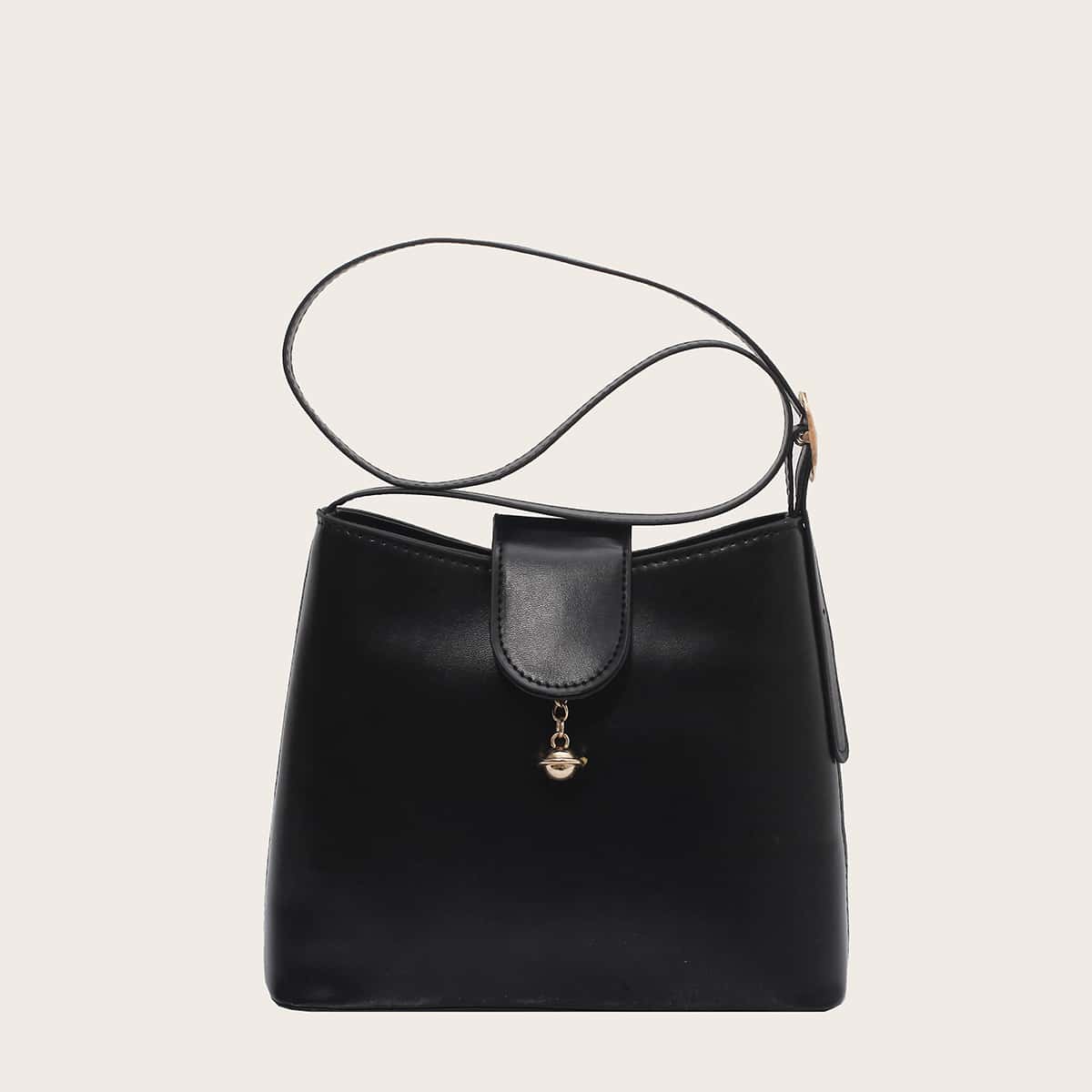 

Metal Decor Bucket Bag, Black