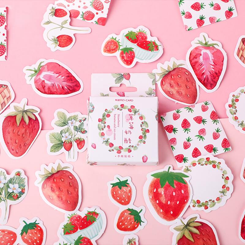 

45pcs Strawberry Pattern Sticker, Red