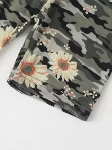 SHEIN Young Girl Sunflower Tee With Camo Biker Shorts, School, Campus, College - Army Green - View 5