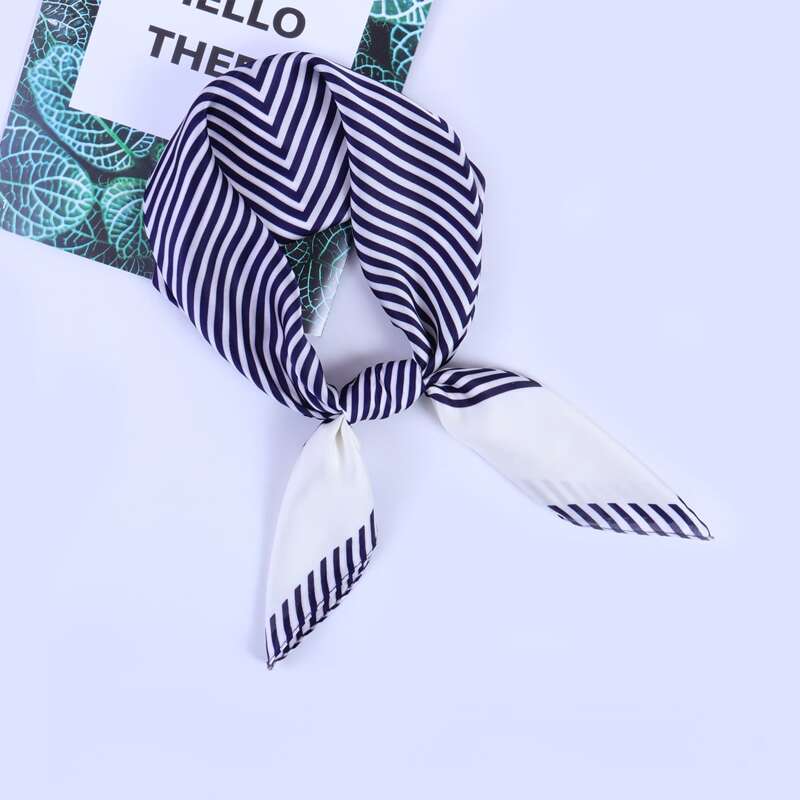 

Striped Pattern Bandana, Multicolor