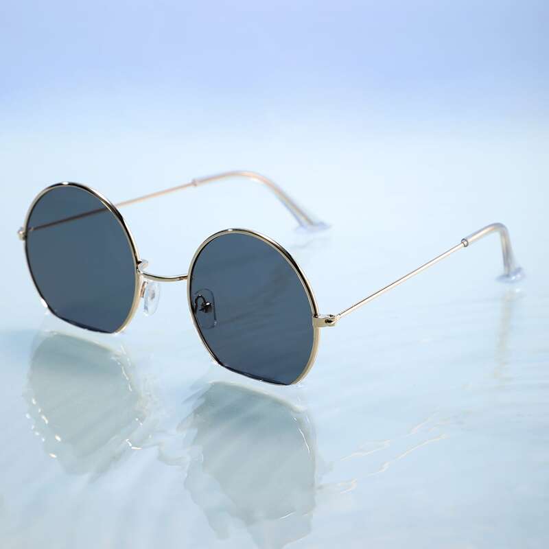 

Round Metal Frame Sunglasses