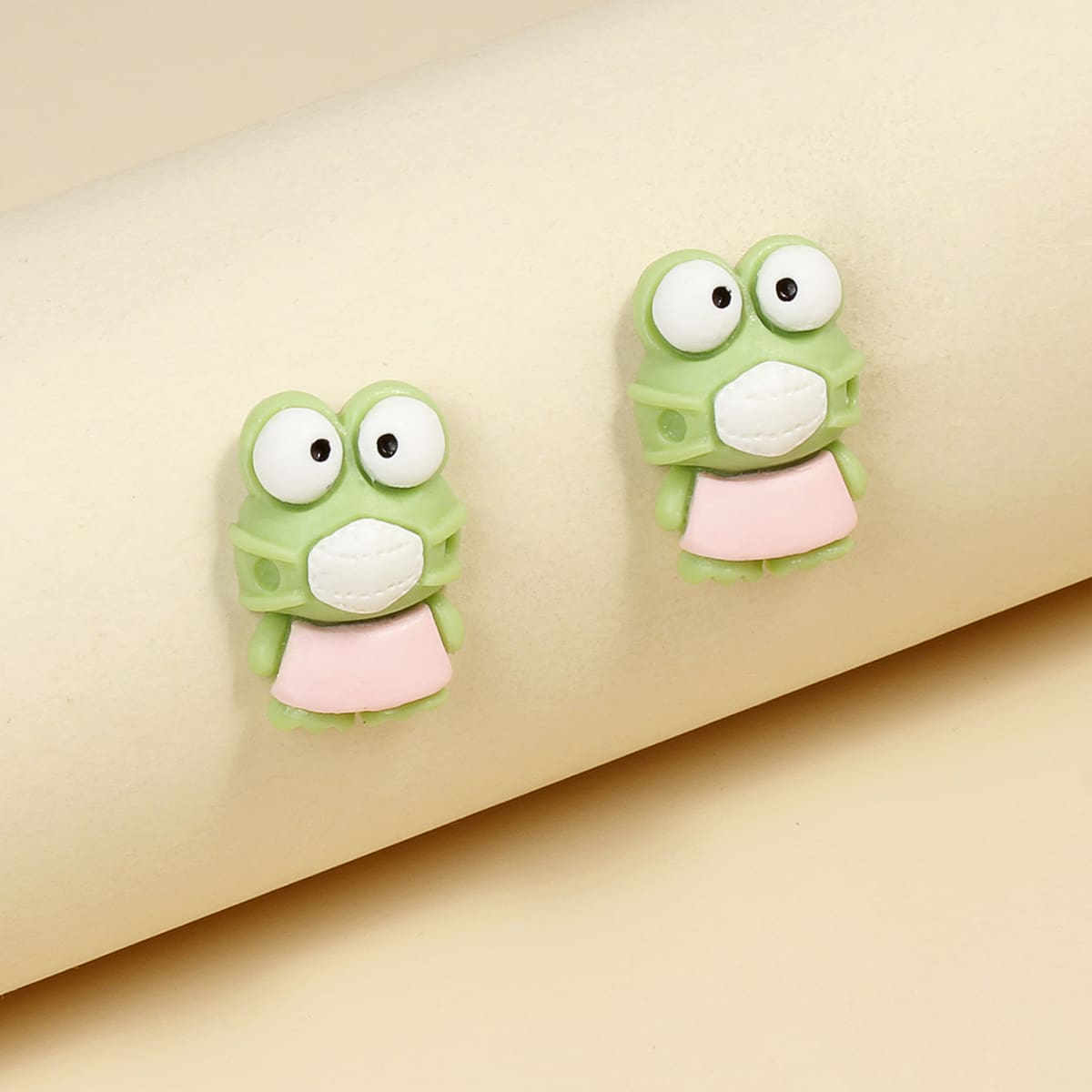 

Animal Decor Stud Earrings, Green