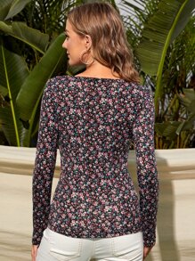 SHEIN Maternity Ditsy Floral Form Fitted Tee - Multicolor - View 2