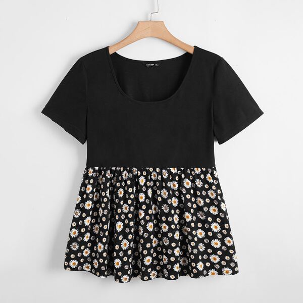 

Plus Contrast Daisy Floral Print Ruffle Hem Top, Black