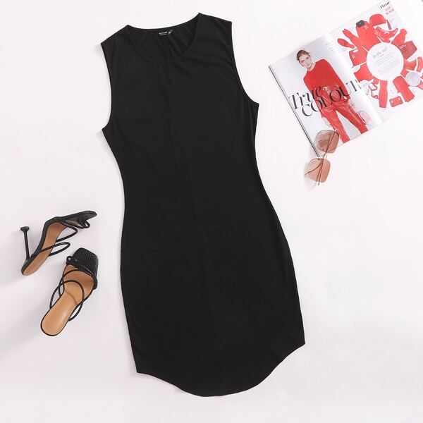 

Plus Solid Curved Hem Tank Dress, Black