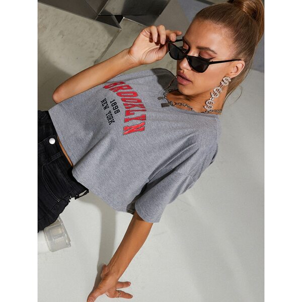 

Letter Graphic Drop Shoulder Crop Tee, Grey