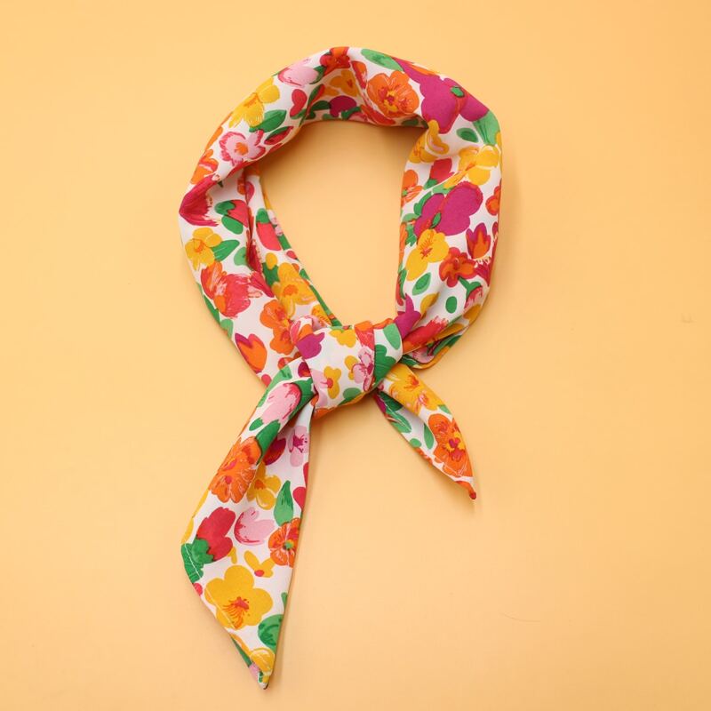 

1pc Floral Bandana, Multicolor