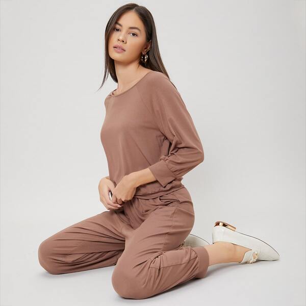 

VISCOSE RAGLAN SLEEVE TOP & JOGGERS SET, Coffee brown