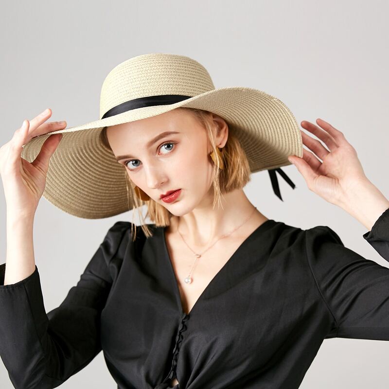 

Bow Decor Straw Hat, Beige