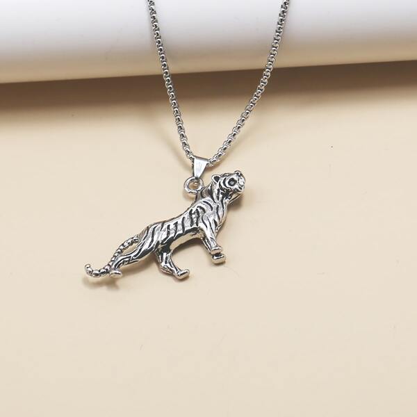 

Men Animal Pendant Necklace, Silver