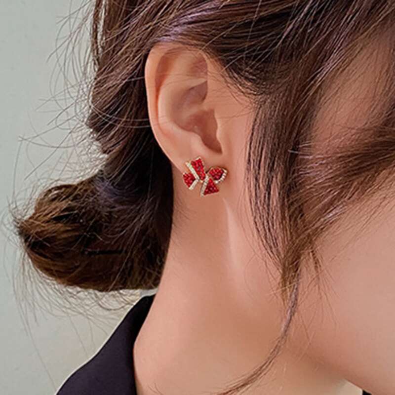 

1pair Rhinestone Decor Stud Earrings, Red