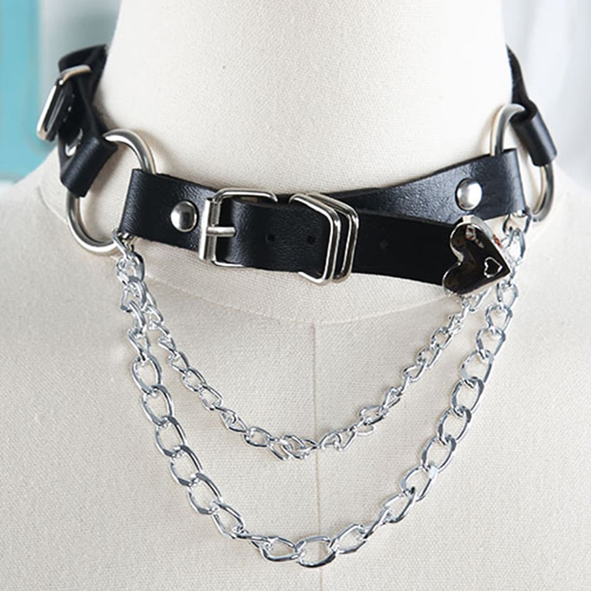 

Buckle Chain Choker, Black