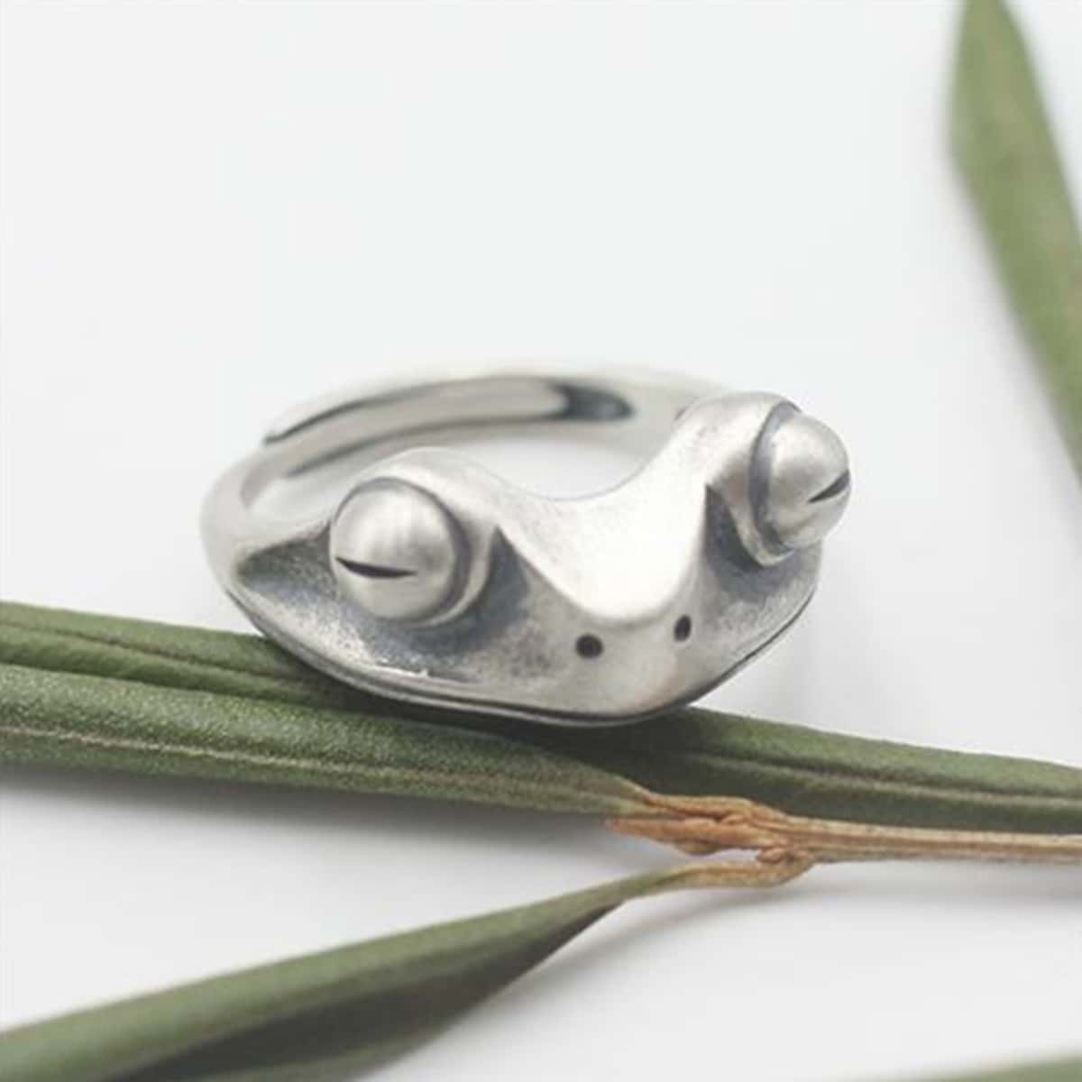 

1pc Frog Ring, Antique silver