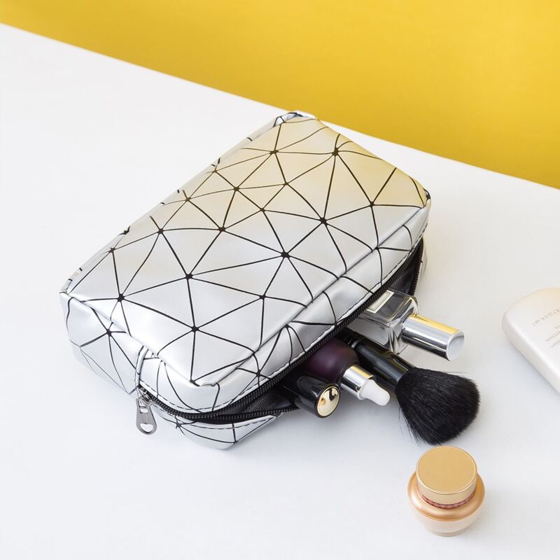 

Geometric Pattern Metallic Square Makeup Bag, Silver