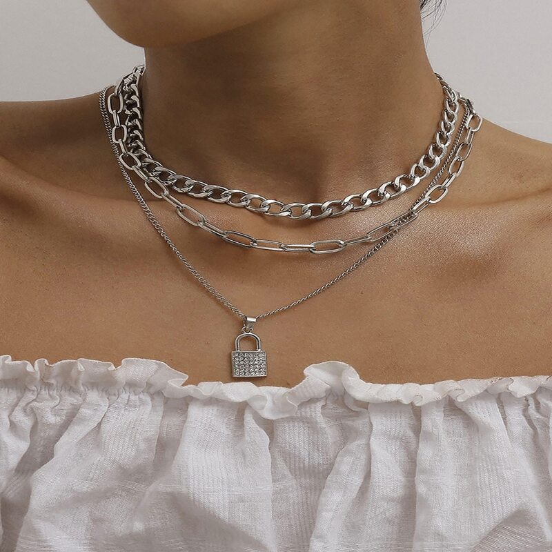 

Rhinestone Lock Layered Necklace, Silver