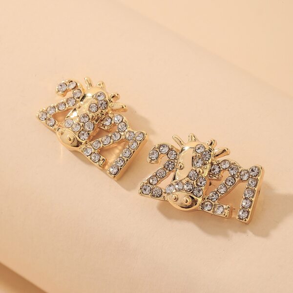 

Rhinestone Number Decor Stud Earrings, Gold