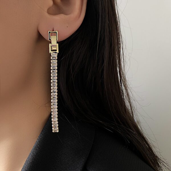 

Zircon Decor Drop Earrings, Gold