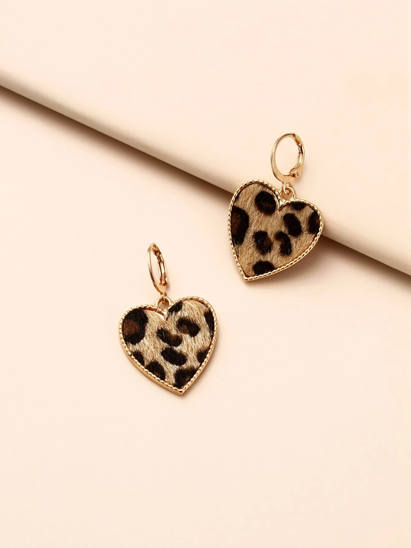 Leopard Print Teardrop Metal Earrings ~ Animal Kingdom Earrings~ Heart /& Leopard Print Drop Earrings ~
