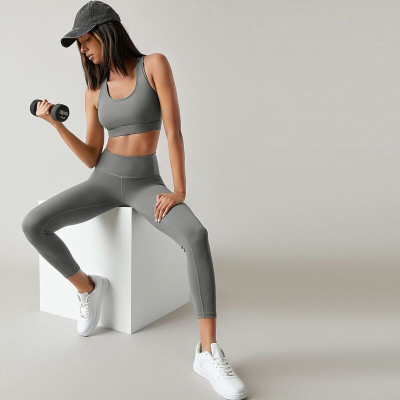 

Cut Out Back Sports Bra With Leggings, Grey