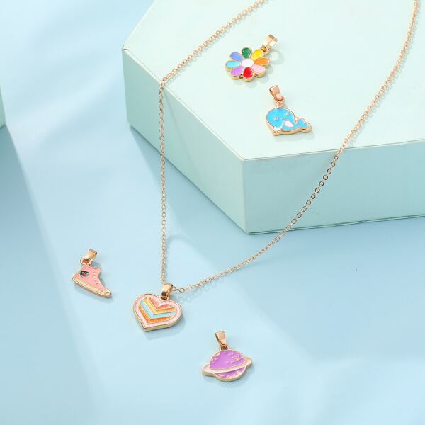 

Girls Heart Charm Necklace & 4pcs Pendant, Multicolor