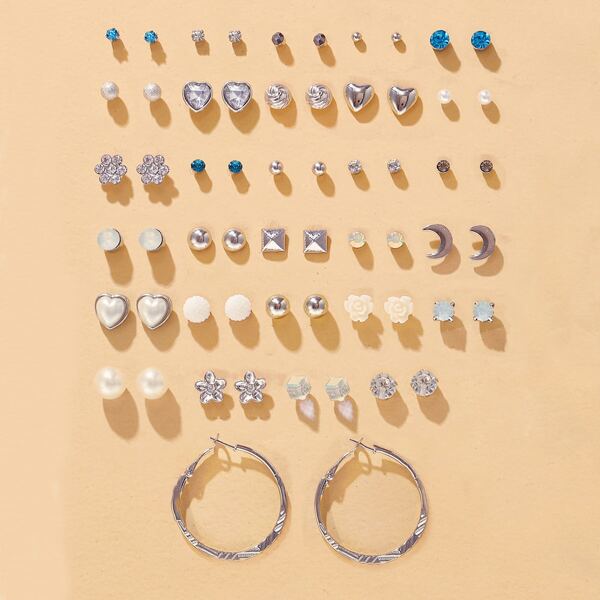 

30pairs Faux Pearl Decor Heart Design Earrings, Silver
