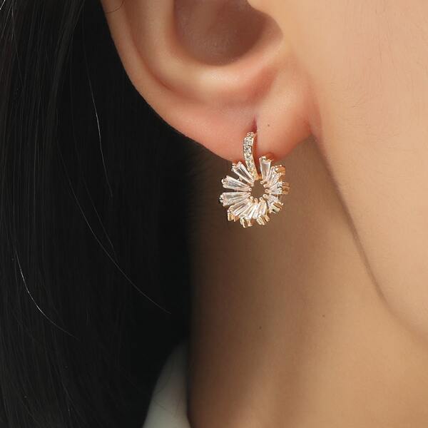 

Rhinestone Floral Stud Earrings, Gold