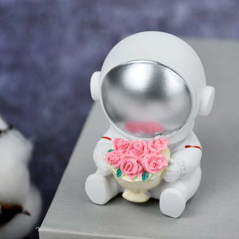 

1pc Astronaut Art Decoration, Silver