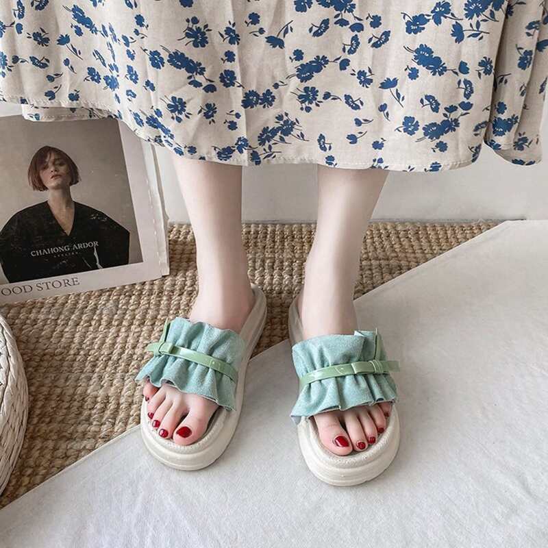 

Knot & Ruffle Band Slides, Green