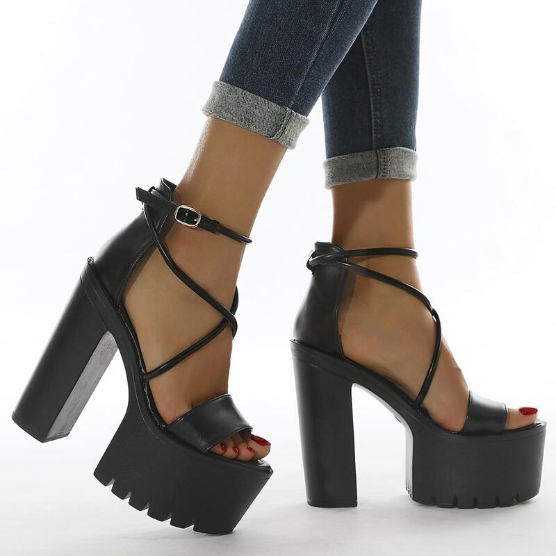 

Ankle Strap Chunky Heeled Sandals, Black
