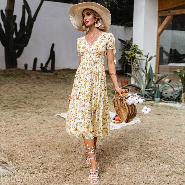 

Knot Cuff Button Front Shirred Waist Floral Dress, Multicolor