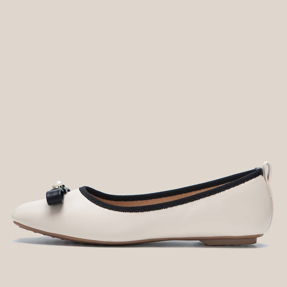 

Contrast Binding Bow Ballet Flats, Beige