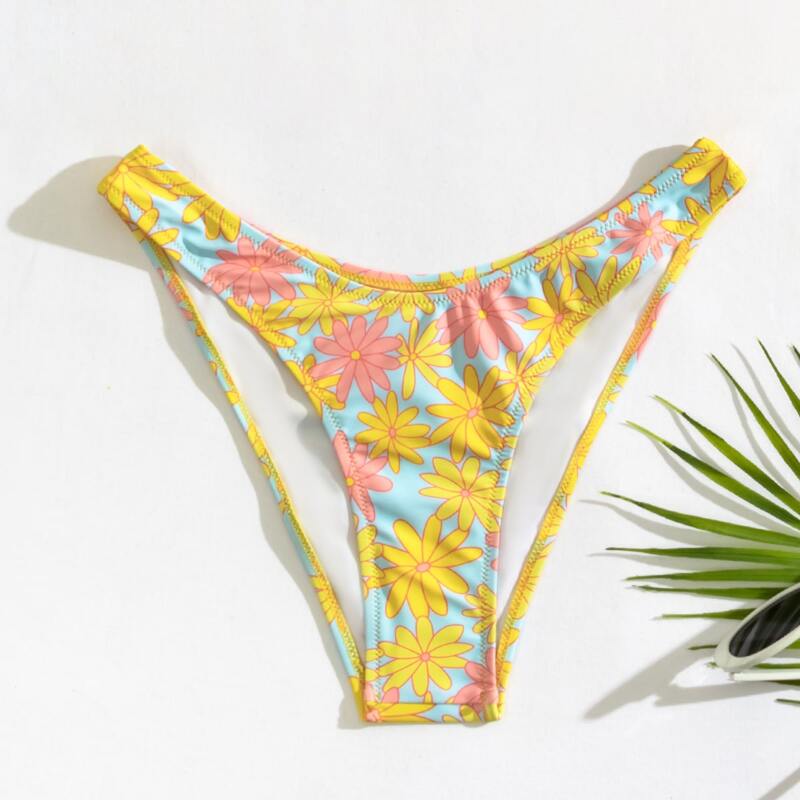 

Floral Print Bikini Panty, Multicolor