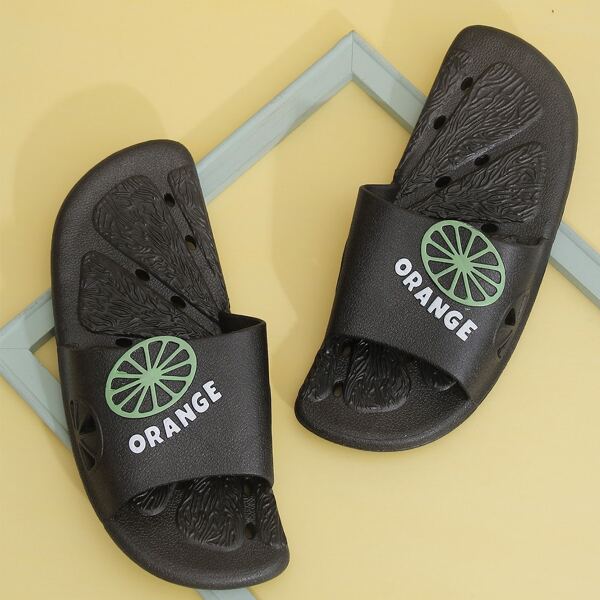 

Men Fruit Pattern Hollow Out Slippers, Black