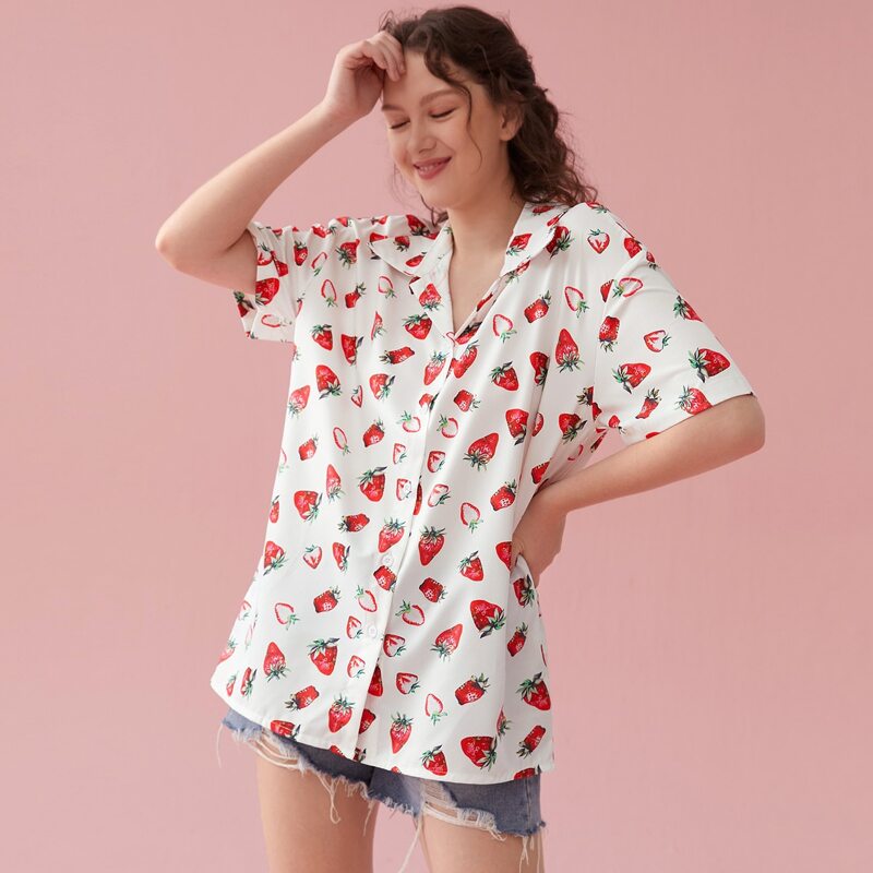 

Strawberry Print Button Front Oversized Blouse, Multicolor