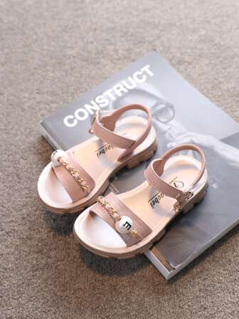 صندل بشريط كاحل بديكور سلسلة للبنات