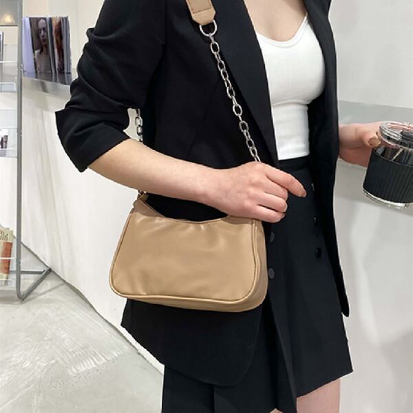 

Minimalist Shoulder Bag, Khaki