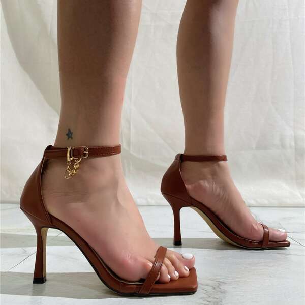 

Thin Strap Ankle Strap Sandals, Brown