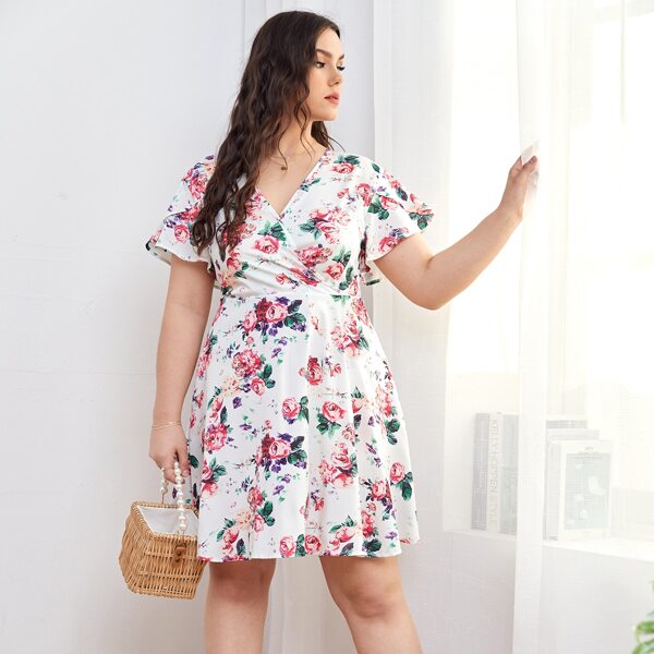 

Plus Floral Print Surplice Neck Butterfly Sleeve A-line Dress, Multicolor