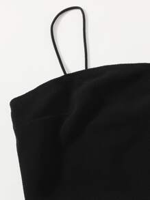 SHEIN Essnce 素色短版吊帶上衣和棋盤格圖案半身裙 - 黑與白 - 查看 4