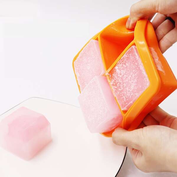 

1pc Silicone Ice Cube Mold, Orange