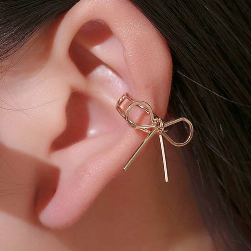

1pc Bow Decor Ear Cuff, Gold