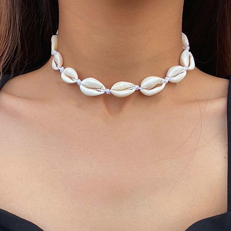 

Shell Decor Choker, White