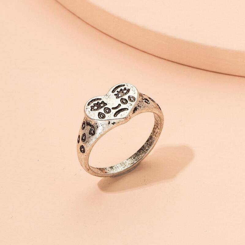 

1pc Heart Design Ring, Antique silver