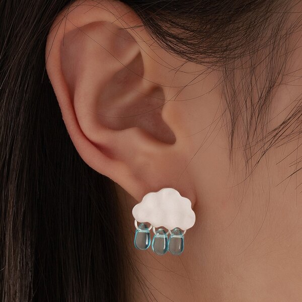 

Cloud Design Earrings, Silver