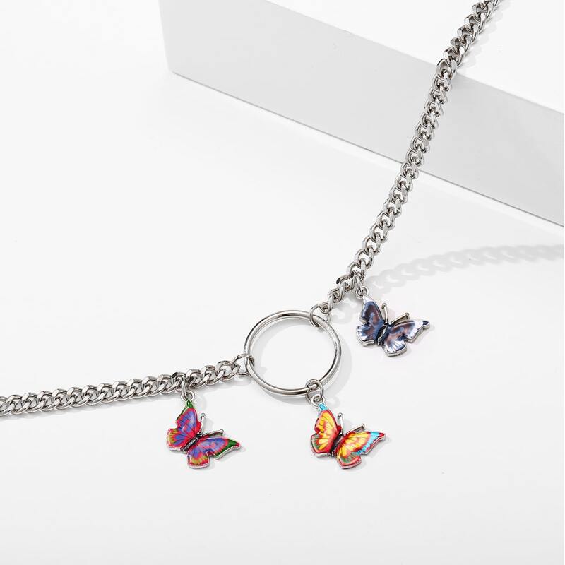 

Butterfly Design Pendant Necklace, Silver