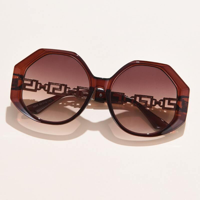 

Geometric Design Sunglasses