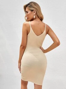 Vestido de punto tejido de canalé unicolor