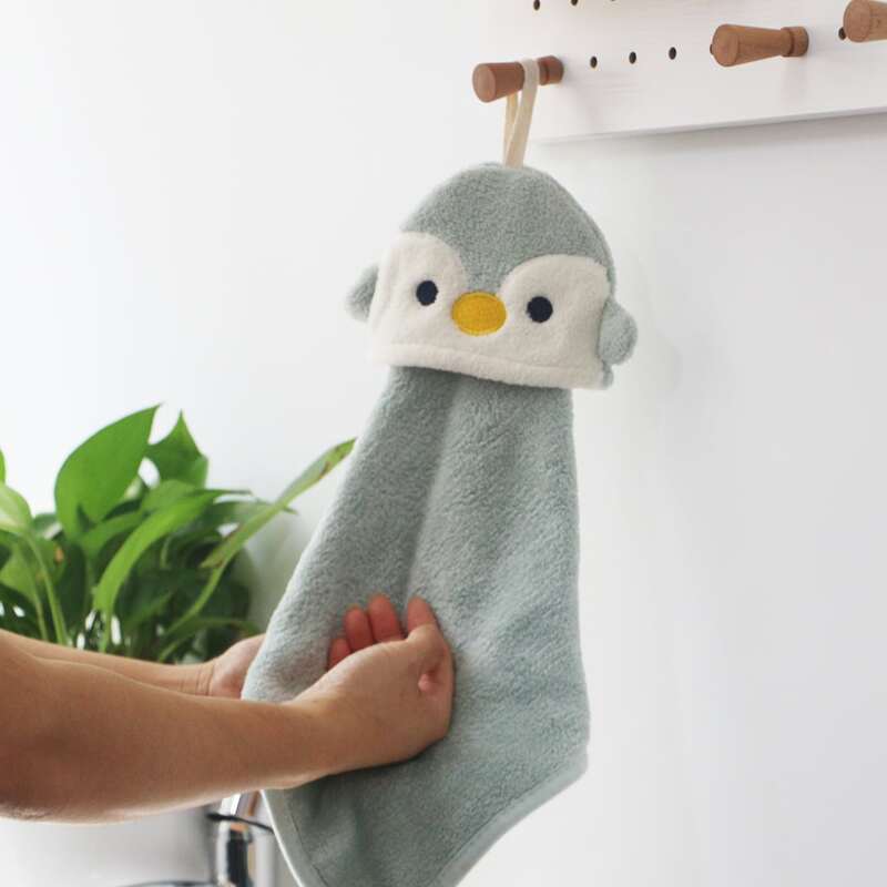

1pc Cartoon Penguin Hand Towel, Green