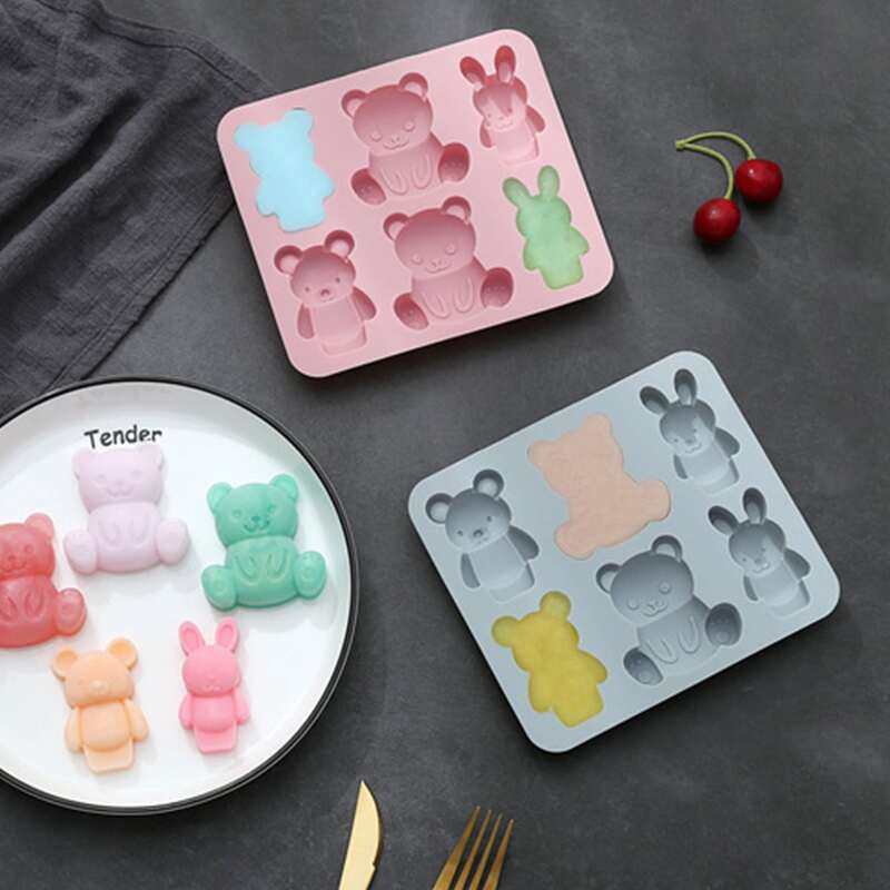 

1pc Random Cartoon Bear Chocolate Mold, Multicolor